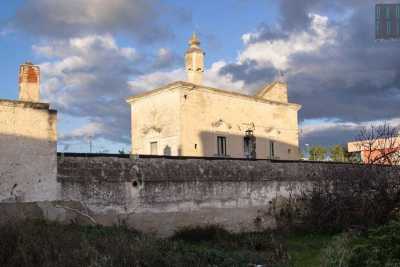 Via Napoli, all'ingresso di Bari un edificio antico e sconosciuto: Masseria Attolico